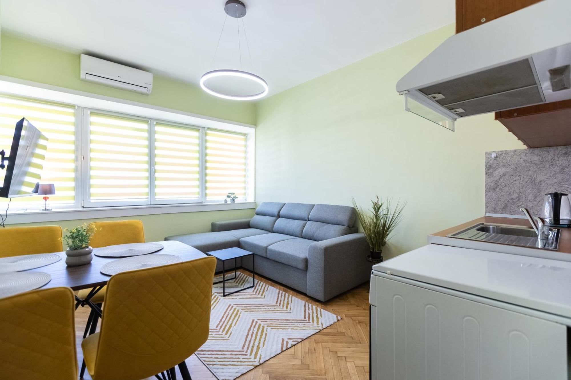 Apartamento 1Bdr Flat In Center Of Sofia Vitoshka Blvd Exterior foto
